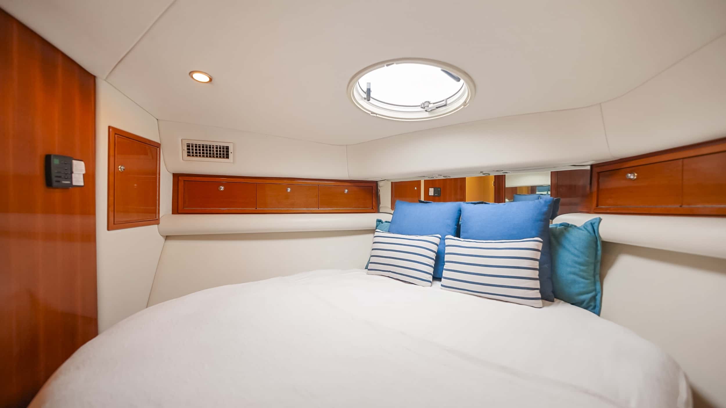 Riviera 45 luxury yacht interior lounge