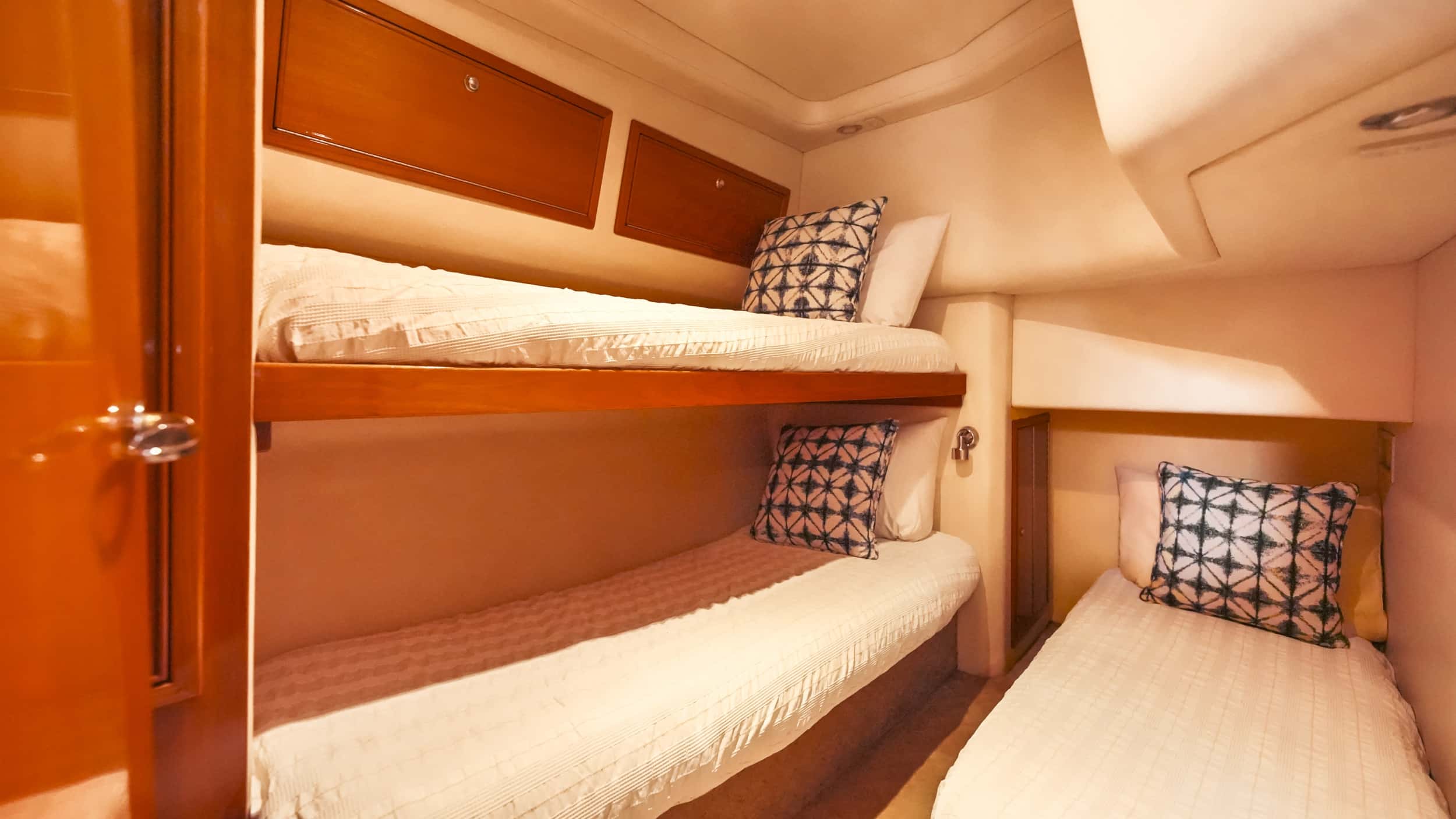 Riviera 45 master stateroom queen bed
