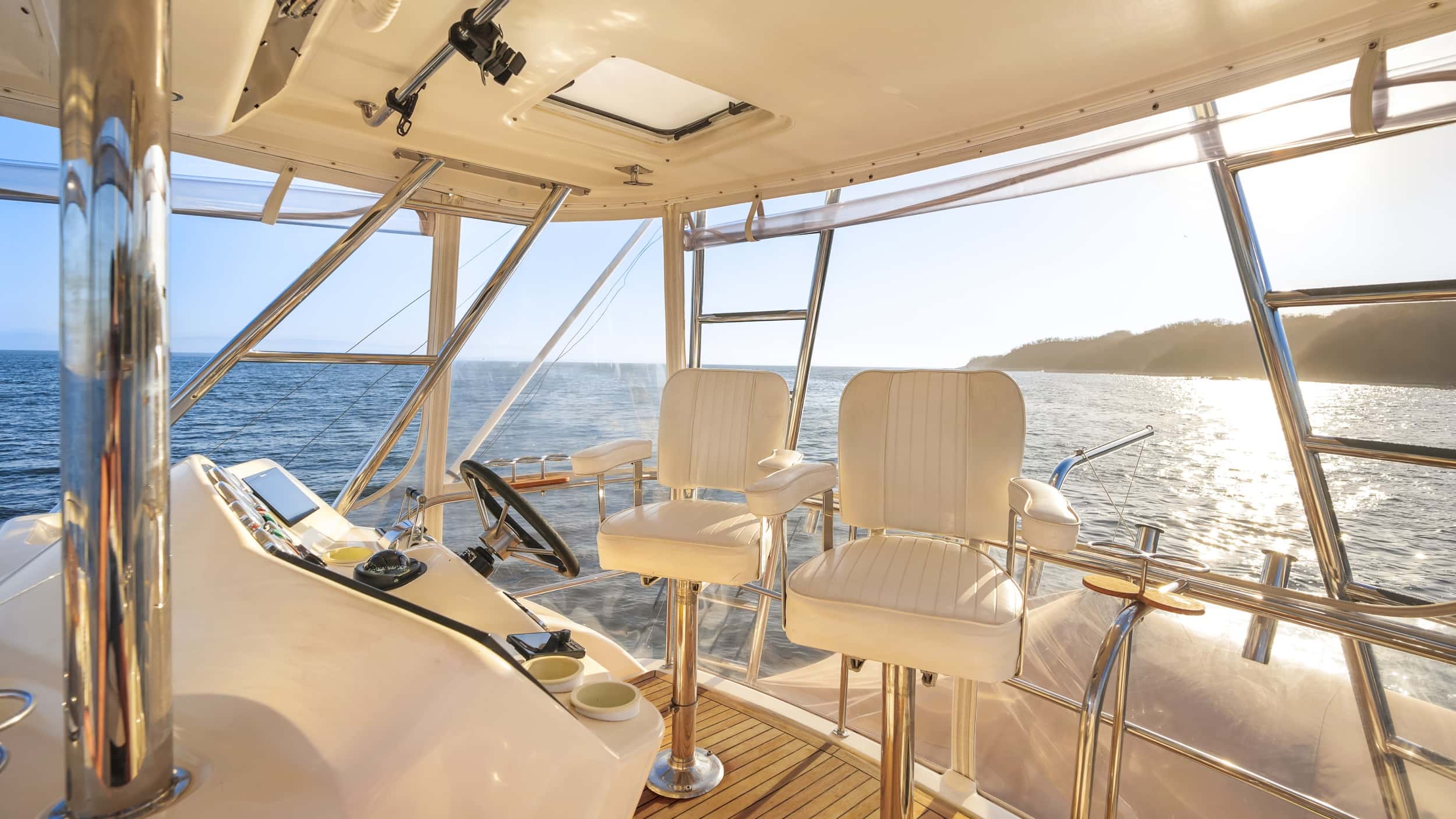 Riviera 45 cruising through Banderas Bay charter fishing